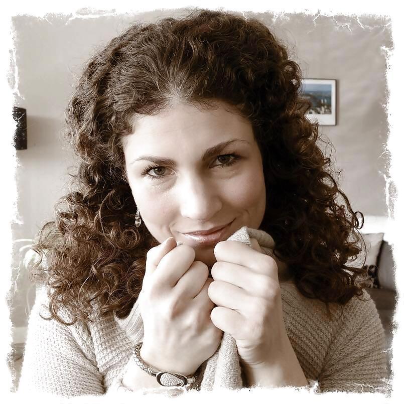 curlyAri uit Zuid-Holland,Nederland